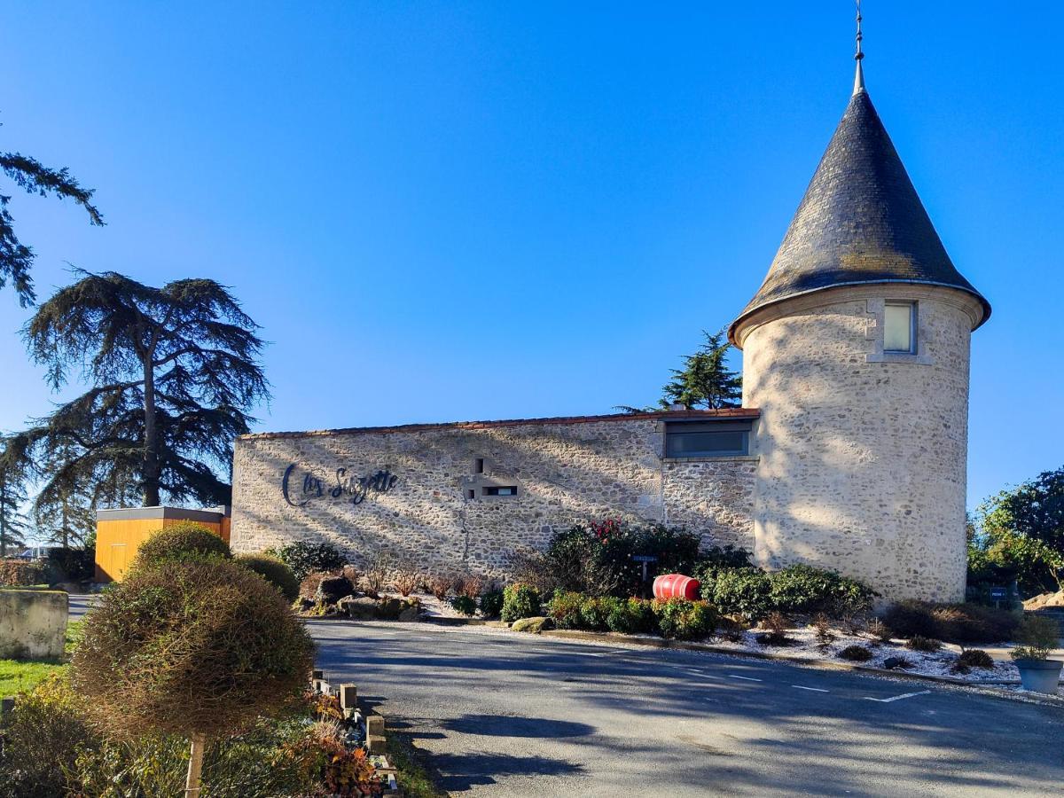 Hotel Chateau De La Barbiniere 塞夫勒河畔圣洛朗 外观 照片