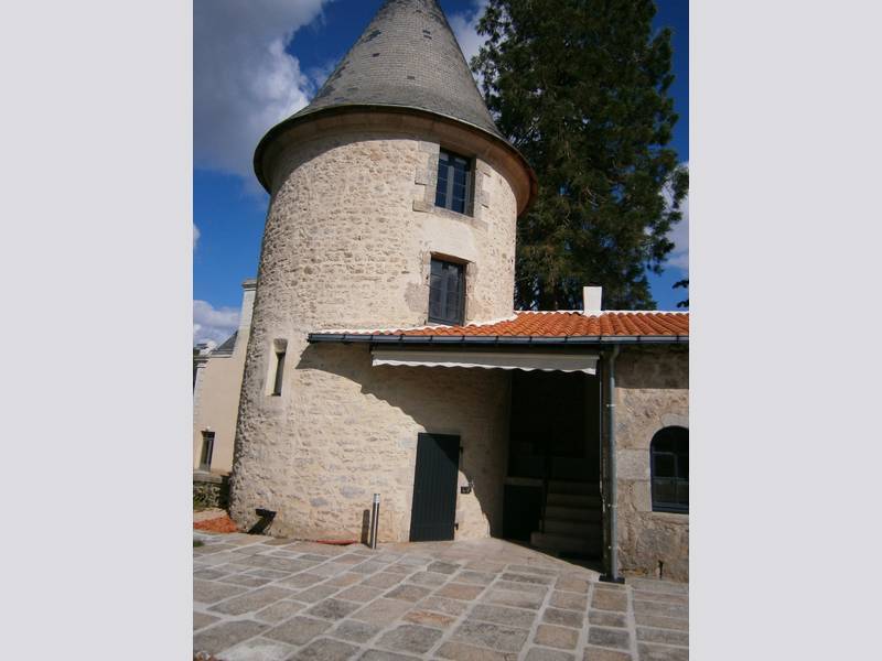 Hotel Chateau De La Barbiniere 塞夫勒河畔圣洛朗 外观 照片